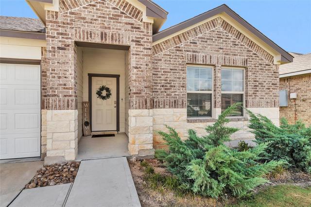 2409 Mulligan Ln, Navasota, TX 77868