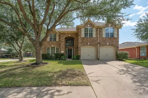 17718 Barker Bluff Ln, Cypress, TX 77433