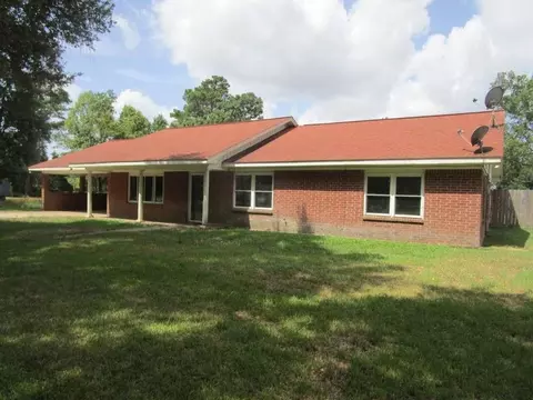 424 County Road 140, Liberty, TX 77575