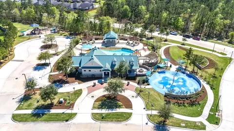 View/Area - 3718 Pinebrook Hollow Ln, Spring, TX 77386 photo 2 of 6