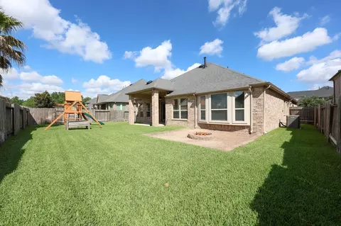 Exterior - 3718 Pinebrook Hollow Ln, Spring, TX 77386 photo 4 of 11