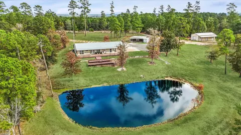 114 Fm 3179 Rd, Huntsville, TX 77340