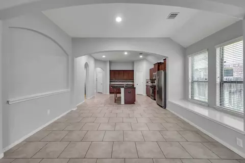 Entry Way - 5615 Glenfield Spring Ln, Spring, TX 77389 photo 8 of 9
