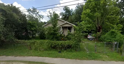 5510 Collingsworth St, Houston, TX 77026
