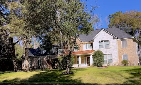 37518 Edgewater Dr, Pinehurst, TX 77362 photo 1