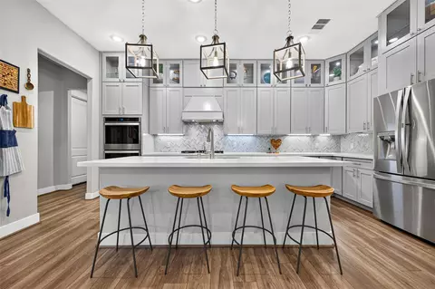 Kitchen - 12469 Pebble View Dr, Conroe, TX 77304 photo 3 of 6