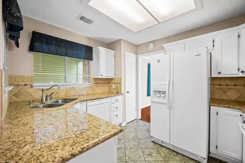 Kitchen - 6903 Bullinger Dr, Spring, TX 77379 photo 1 of 3