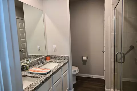 Bath - 2441 Shellcracker Dr, Conroe, TX 77384 photo 2 of 6