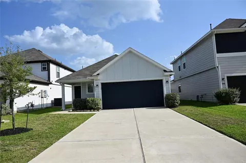 Exterior - 2441 Shellcracker Dr, Conroe, TX 77384 photo 2 of 7