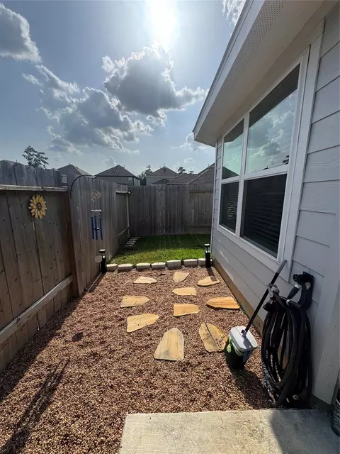Exterior - 2441 Shellcracker Dr, Conroe, TX 77384 photo 7 of 7