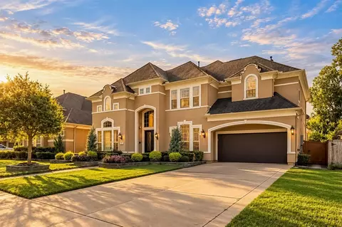 6315 Logan Creek Ln, Sugar Land, TX 77479