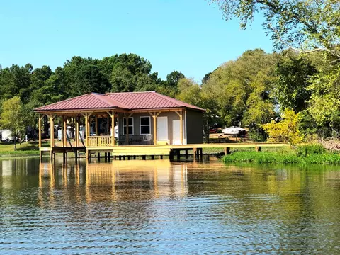 11524 11536 Drakes Lndg, Frankston, TX 75763