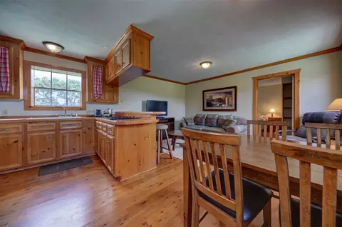 Dining - 2003 Oakridge Rd, Weimar, TX 78962 photo 2 of 2