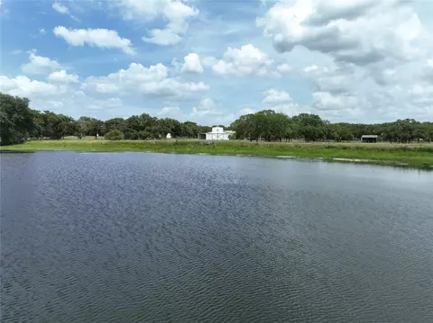 View/Area - 2003 Oakridge Rd, Weimar, TX 78962 photo 2 of 4
