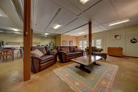 Living - 2003 Oakridge Rd, Weimar, TX 78962 photo 3 of 3