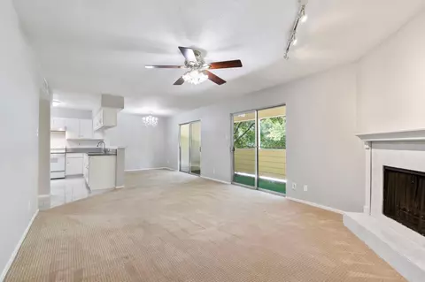 14515 Wunderlich Dr #704, Houston, TX 77069