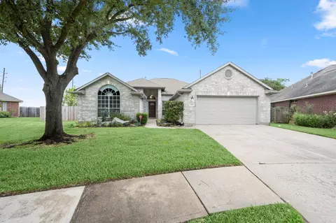11742 Pinos Altos Dr, Tomball, TX 77377