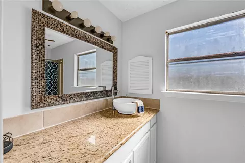 Bath - 24014 Red Sky Dr, Spring, TX 77373 photo 2 of 3