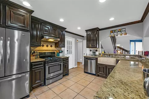 Kitchen - 24014 Red Sky Dr, Spring, TX 77373 photo 3 of 3