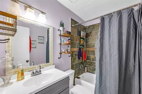 Bath - 24014 Red Sky Dr, Spring, TX 77373 photo 1 of 3