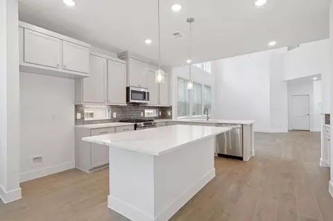Kitchen - 511 Abcot Ranger Ct, Willis, TX 77318 photo 2 of 3