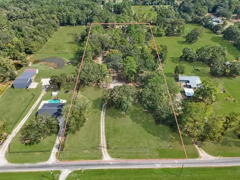 390 County Road 2230, Cleveland, TX 77327