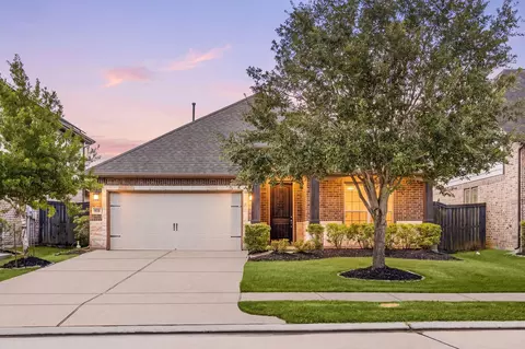915 Abelia Ave, Richmond, TX 77406