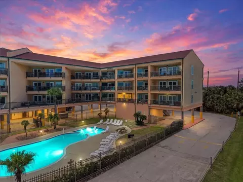 9520 Seawall Blvd #152, Galveston, TX 77554