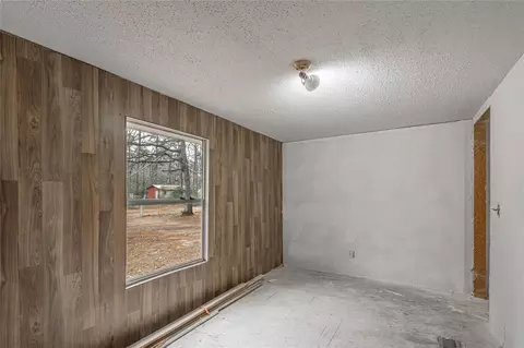 Bedroom - 163 Magnolia Ct, Trinity, TX 75862 photo 5 of 5