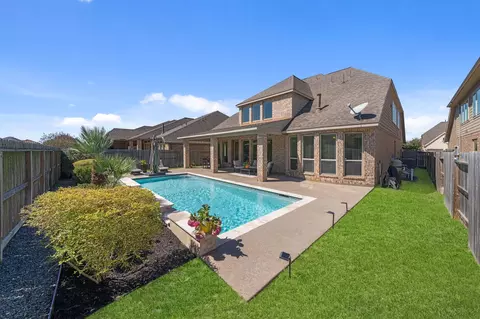 18911 New Birmingham Dr, Cypress, TX 77433