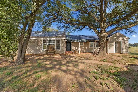 920 County Road 2603, Alto, TX 75925