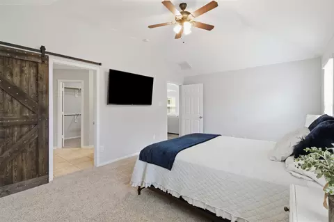Bedroom - 9951 Chimney Swift Ln, Conroe, TX 77385 photo 6 of 6