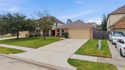 View/Area - 9951 Chimney Swift Ln, Conroe, TX 77385 photo 2 of 7