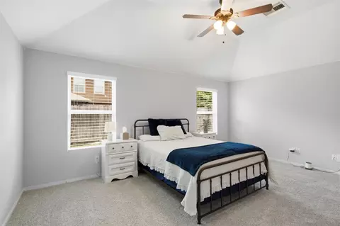 Bedroom - 9951 Chimney Swift Ln, Conroe, TX 77385 photo 5 of 6