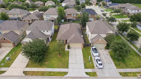 View/Area - 9951 Chimney Swift Ln, Conroe, TX 77385 photo 3 of 7