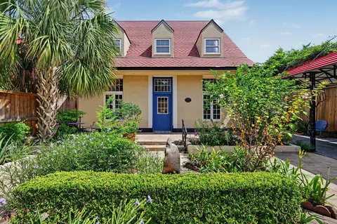 1990 W Clay St, Houston, TX 77019