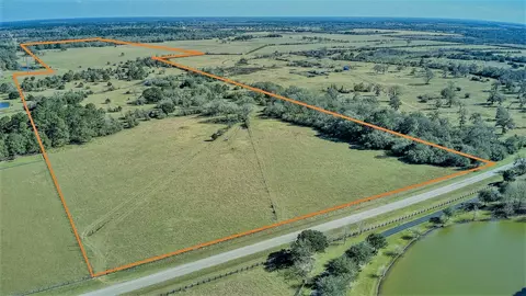 26266 Fields Store Rd, Waller, TX 77484 photo 17