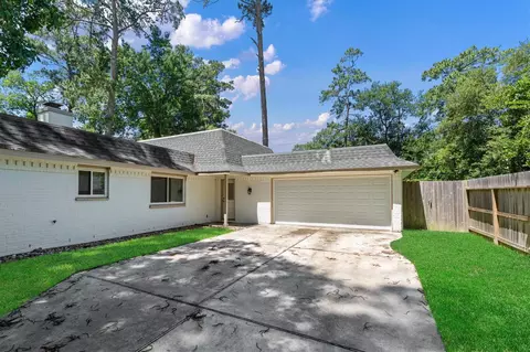 Exterior - 6530 Bayonne Dr, Spring, TX 77389 photo 8 of 10