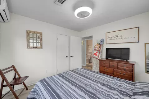 Bedroom - 329 Sassafras Dr, Trinity, TX 75862 photo 4 of 8