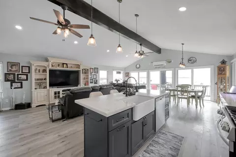 Kitchen - 329 Sassafras Dr, Trinity, TX 75862 photo 3 of 4