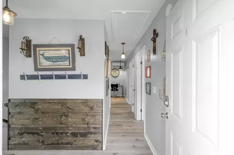 Entry Way - 329 Sassafras Dr, Trinity, TX 75862 photo 1 of 5