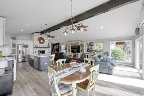 Dining - 329 Sassafras Dr, Trinity, TX 75862 photo 3 of 4