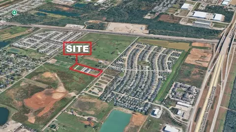 6402 Pregenero Ln, Houston, TX 77048