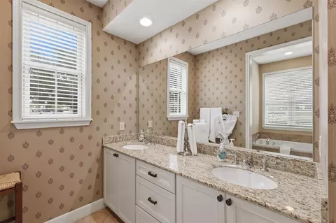 Bath - 3249 Founders Dr, Bryan, TX 77807 photo 2 of 11