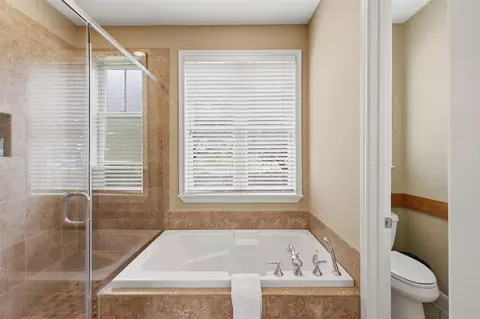 Bath - 3249 Founders Dr, Bryan, TX 77807 photo 3 of 11