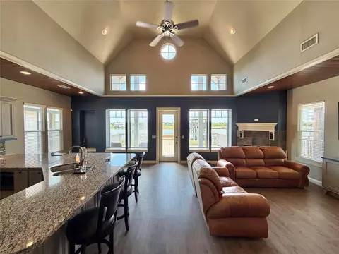 Living - 217 S Front St, Freeport, TX 77541 photo 2 of 3