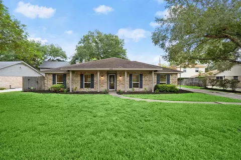 19218 Whitewood Dr, Spring, TX 77373 photo 1