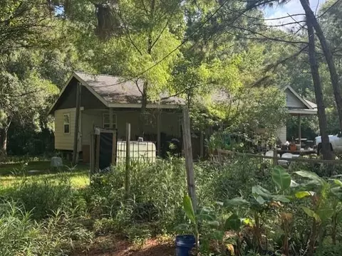 123 County Road 343, Plum Grove, TX 77327