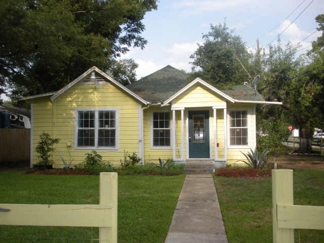 1010 3rd, Conroe, TX 77301 photo 1