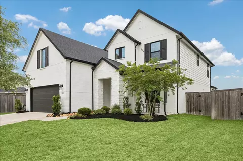 1815 Ambrosia Ave, Pearland, TX 77581